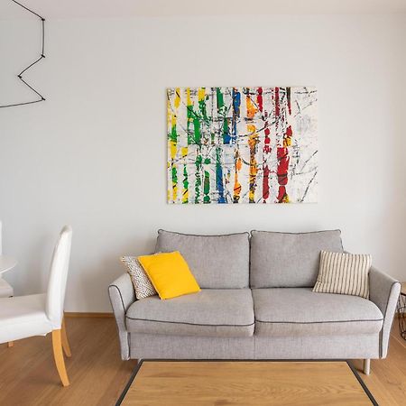 Suite 51 Appartamento Con Terrazzo A 50 Mt Dal Lago - Private Parking (Adults Only) Arona Extérieur photo