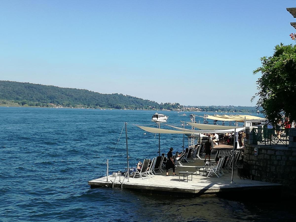 Suite 51 Appartamento Con Terrazzo A 50 Mt Dal Lago - Private Parking (Adults Only) Arona Extérieur photo