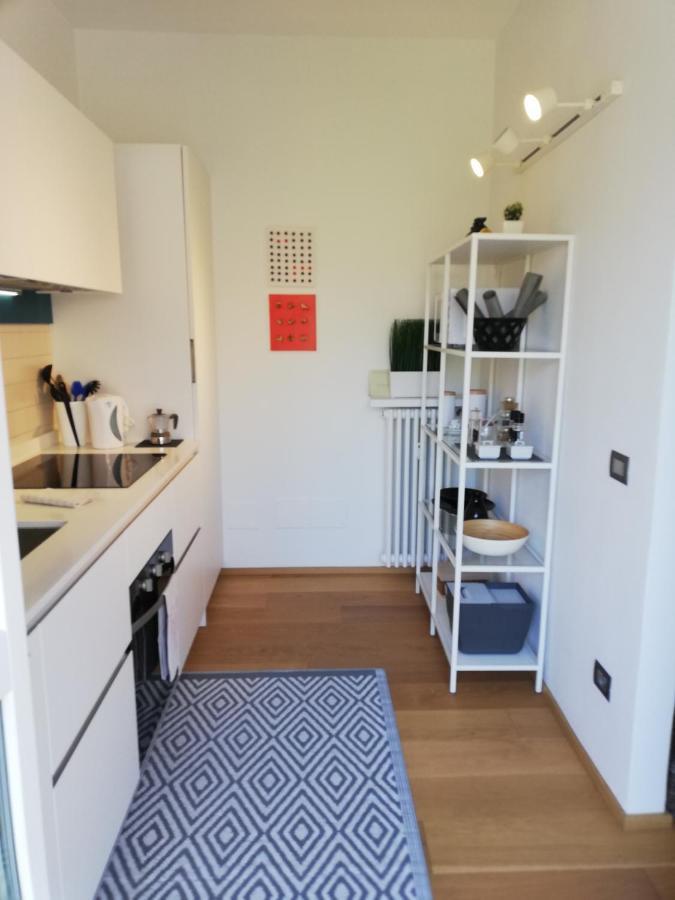 Suite 51 Appartamento Con Terrazzo A 50 Mt Dal Lago - Private Parking (Adults Only) Arona Extérieur photo